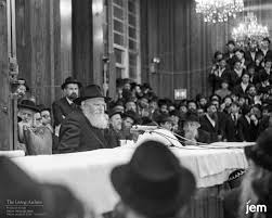 The Rebbe Recovers from his Heart Attack